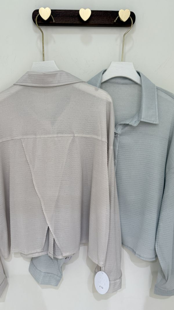 【閃閃美人魚鱗光澤襯衫】 