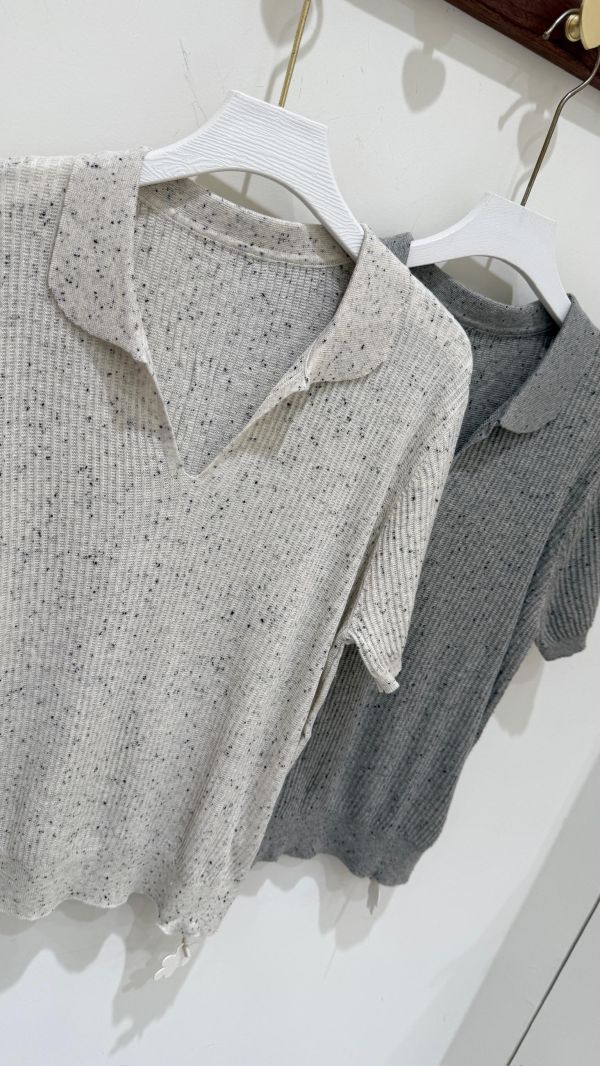 【花紗薄款翻領針織衫】 