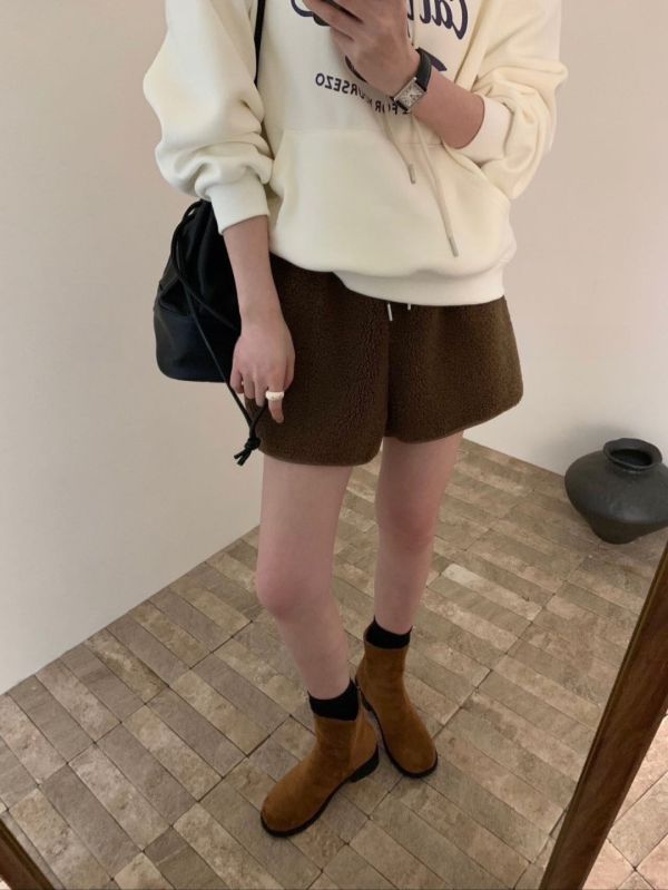 AW【泰迪熊羊羔毛短褲】 