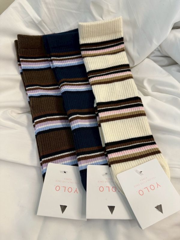 條紋款襪子 