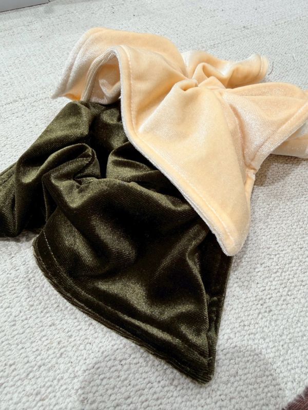 鑽石絨方巾大腸圈 