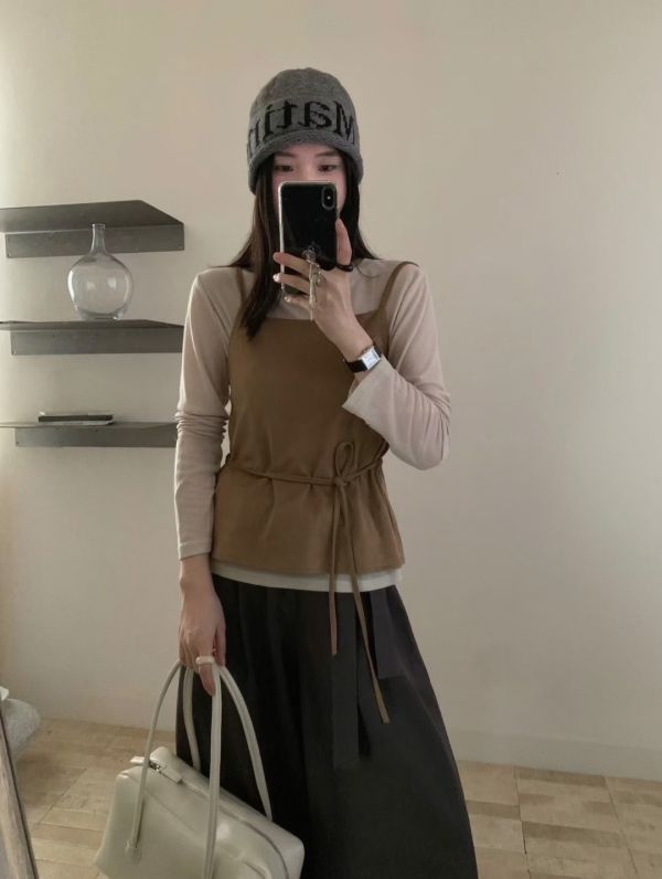 【麂皮吊帶綁帶上衣】 