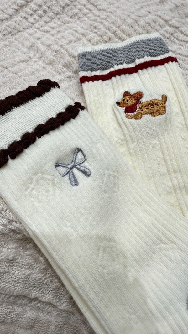 立體蝴蝶結波浪襪 