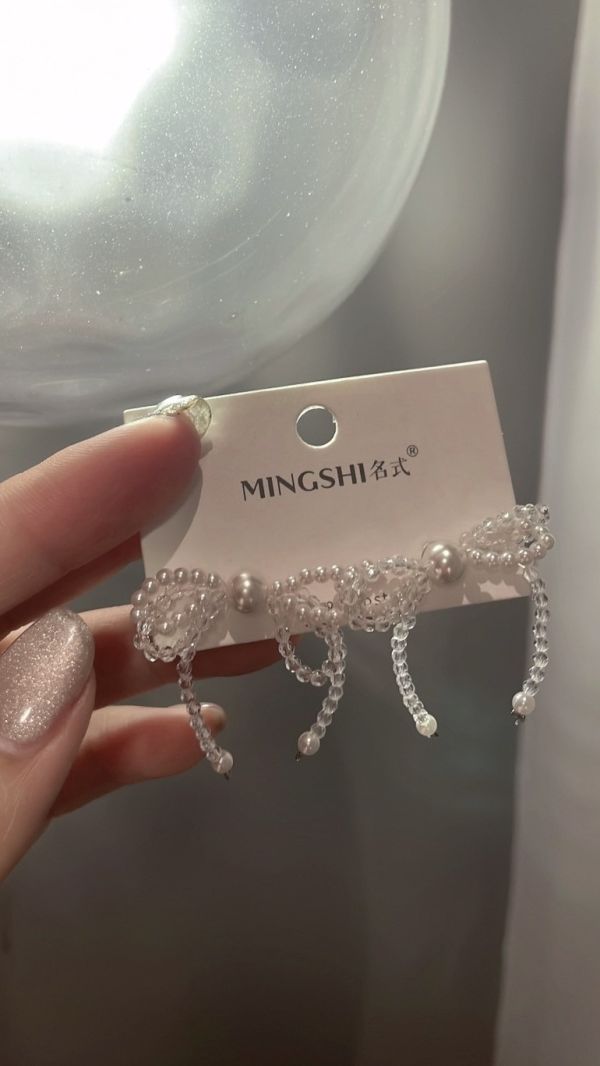 廣州快閃 【水晶珠珠蝴蝶結耳針耳環】 