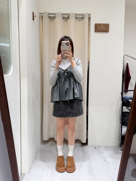 皮革綁帶吊帶背心 