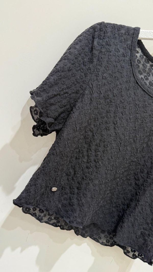 【立體提花花銀飾上衣】 