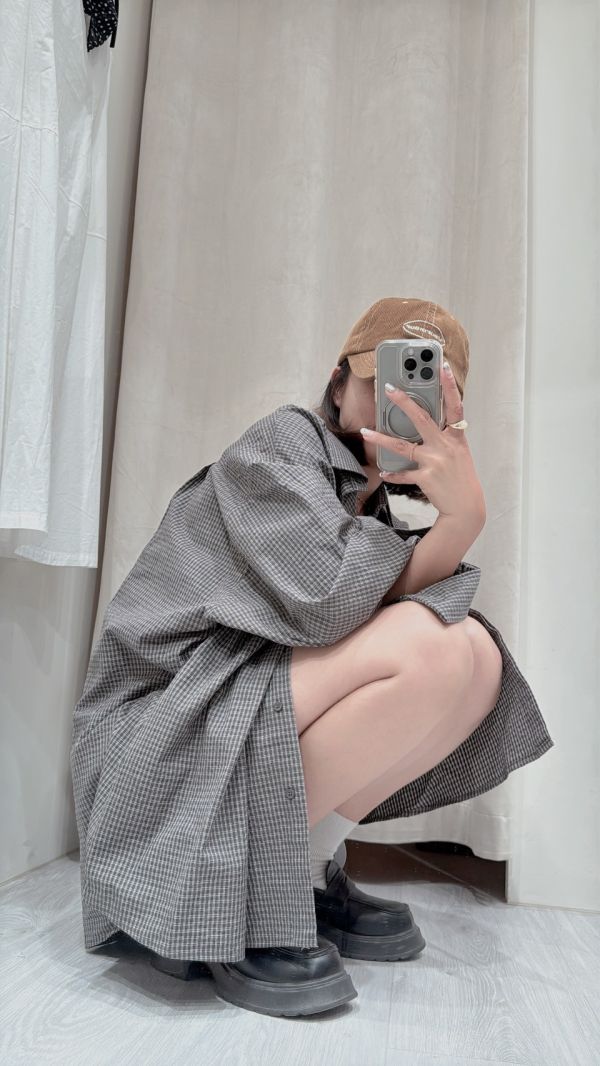 挺闊泡泡格紋長版襯衫 