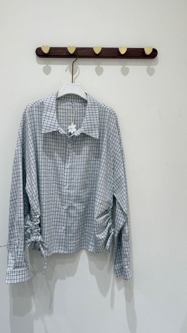 【側抽格紋襯衫】 