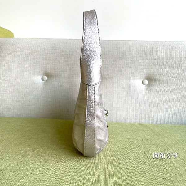 Cartier Shoulder Handbag-收納專用防塌枕 包包變形,包撐,內膽包,包枕,防止發霉,愛馬仕防塌枕,Hermes,Chanel,精品包防塌枕,包包支撐, 包侍時尚, Cartier 包包, 卡地亞包包, 名牌包