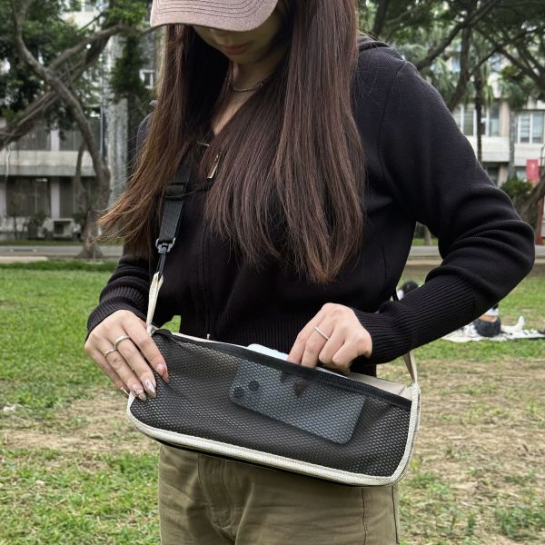 戶外斜揹式收納折疊椅 