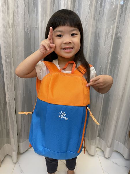 公視兒童輕便後背包 7L 