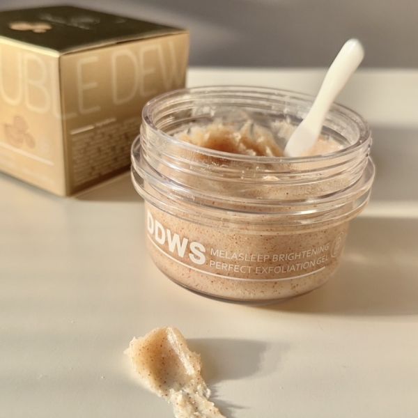 微晶椰棗核桃亮白去角質 