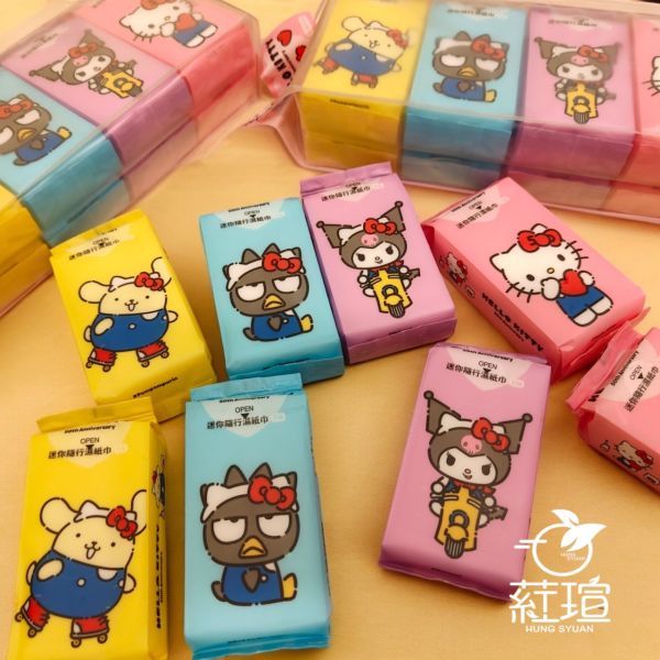 【三麗鷗】Hello Kitty 50週年款超迷你濕紙巾8抽 (8包/袋) 