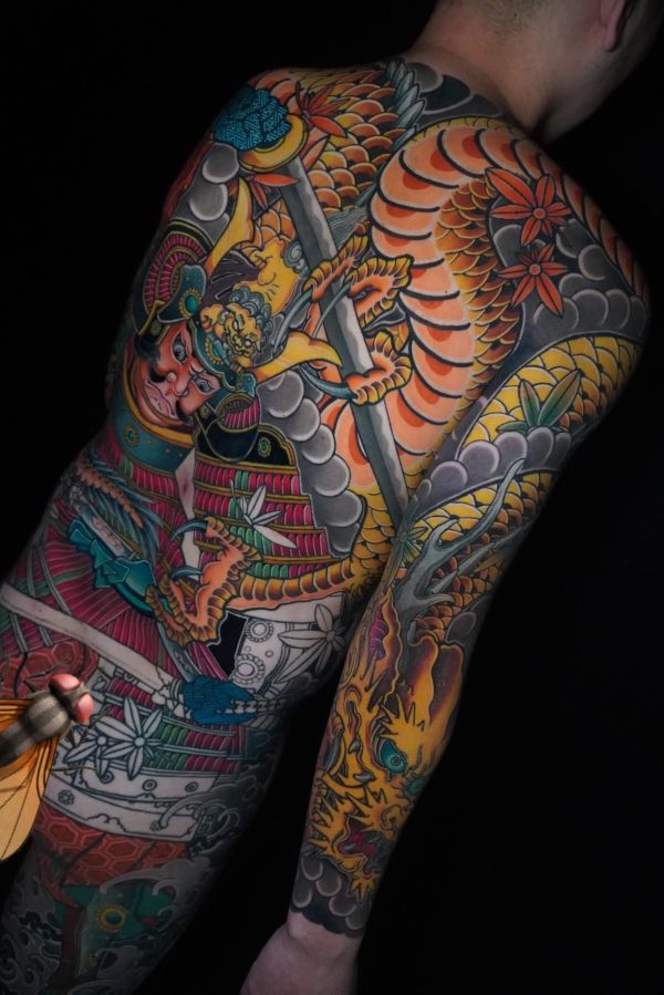 越南進口 - HV6PRO 雙電源無線變頻紋身筆 硬度夠 整體強勁動能 刺感極佳 雙模式雙鍵切換 全套組 - 隱龍刺青紋身器材 隱龍專業刺青紋身器材,進口刺青器材,進口紋身器材,進口紋身耗材,進口紋身顏料色料,進口紋身黑色顏料色料,進口紋身彩色顏料色料,紋身電源,紋身線,紋身踏板腳踏,紋身轉印,紋身針,紋身一體針,紋身傳統長針,紋身針嘴,紋身握柄,紋身修護膏,紋身凡士林,紋身保養,紋身機,刺青機,紋身筆型機,紋身馬達機,紋身直驅機,紋身彈片機,紋身線圈機,紋身床,紋身工作車,紋身扶手,紋身用品,紋身套組。