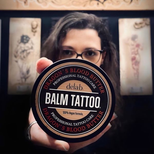 西班牙 BALM TATTOO - 龍之血 龍血紋身軟膏 - 8OZ - (適用紋身過程潤滑與術後保養)兩用 - 隱龍刺青紋身器材 隱龍專業刺青紋身器材,進口刺青器材,進口紋身器材,進口紋身耗材,進口紋身顏料色料,進口紋身黑色顏料色料,進口紋身彩色顏料色料,紋身電源,紋身線,紋身踏板腳踏,紋身轉印,紋身針,紋身一體針,紋身傳統長針,紋身針嘴,紋身握柄,紋身修護膏,紋身凡士林,紋身保養,紋身機,刺青機,紋身筆型機,紋身馬達機,紋身直驅機,紋身彈片機,紋身線圈機,紋身床,紋身工作車,紋身扶手,紋身用品,紋身套組。