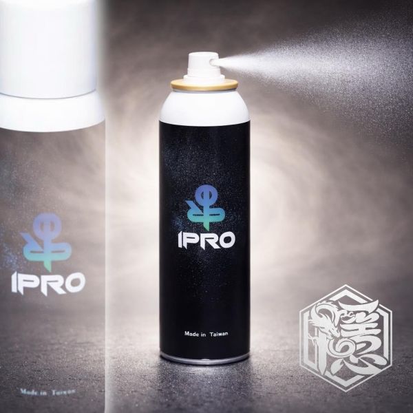 IPRO 紋身轉印定型噴霧 轉印定稿噴霧 100ML 讓手繪與轉印痕跡更穩固 - 隱龍刺青紋身器材 隱龍專業刺青紋身器材,進口刺青器材,進口紋身器材,進口紋身耗材,進口紋身顏料色料,進口紋身黑色顏料色料,進口紋身彩色顏料色料,紋身電源,紋身線,紋身踏板腳踏,紋身轉印,紋身針,紋身一體針,紋身傳統長針,紋身針嘴,紋身握柄,紋身修護膏,紋身凡士林,紋身保養,紋身機,刺青機,紋身筆型機,紋身馬達機,紋身直驅機,紋身彈片機,紋身線圈機,紋身床,紋身工作車,紋身扶手,紋身用品,紋身套組。