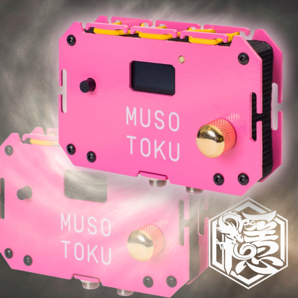 MUSO TOKU 西班牙幕索電源供應器 原裝進口正品 高端電源供應器 大輸出小尺寸 多款高質顏色可選 - 隱龍刺青紋身器材 隱龍專業刺青紋身器材,進口刺青器材,進口紋身器材,進口紋身耗材,進口紋身顏料色料,進口紋身黑色顏料色料,進口紋身彩色顏料色料,紋身電源,紋身線,紋身踏板腳踏,紋身轉印,紋身針,紋身一體針,紋身傳統長針,紋身針嘴,紋身握柄,紋身修護膏,紋身凡士林,紋身保養,紋身機,刺青機,紋身筆型機,紋身馬達機,紋身直驅機,紋身彈片機,紋身線圈機,紋身床,紋身工作車,紋身扶手,紋身用品,紋身套組。