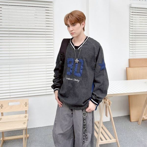 水洗貼布刺繡大學Tee 