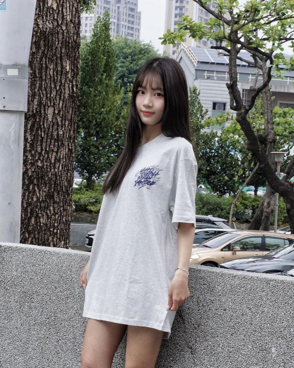 現貨【街頭態度】藝術英字塗鴉短Tee 