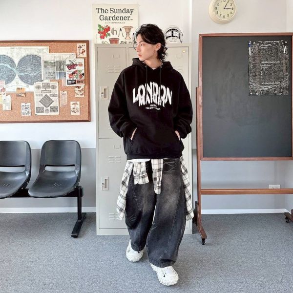 LONDON水墨印花刷毛帽Tee 