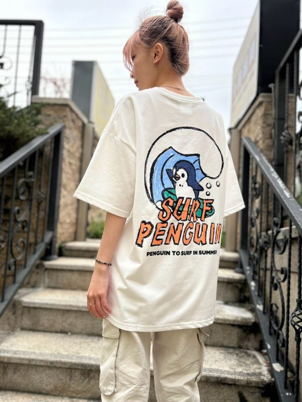 【現貨】衝浪企鵝手繪圖Tee 