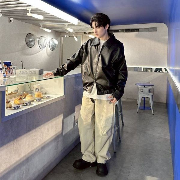 廓形剪裁雙拉鍊皮外套 