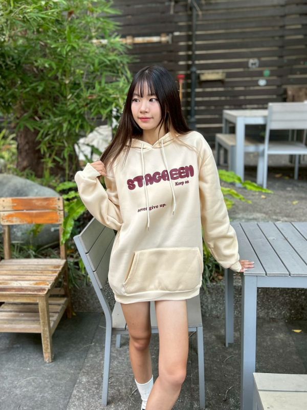 【現貨】STAGREEN英字刷毛帽Tee 