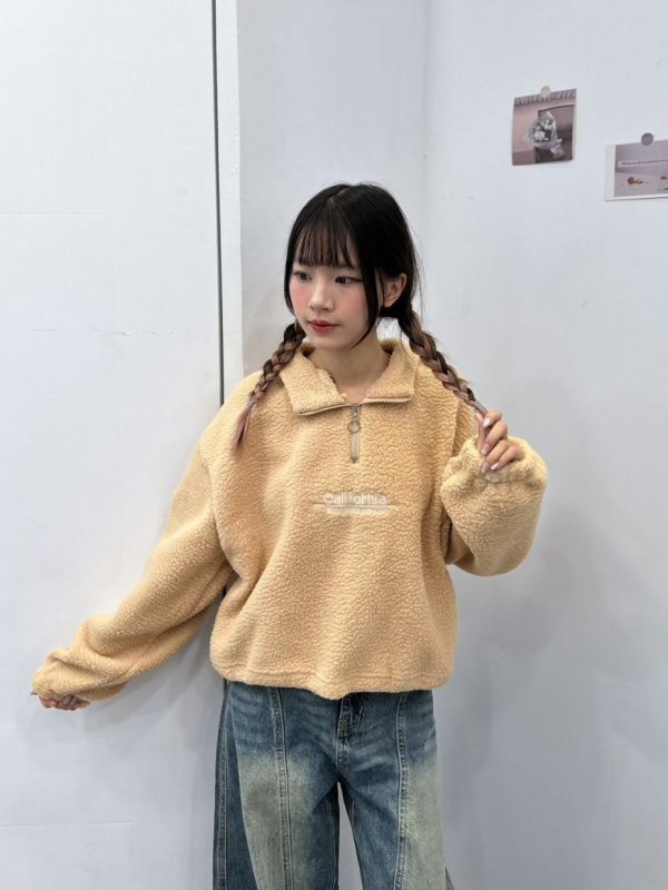 【現貨】QQ羊羔毛半拉鍊短版上衣 