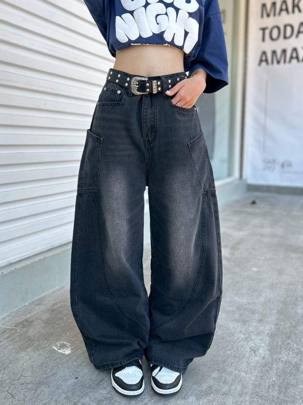 【現貨+預購】大口袋拼接牛仔彎刀褲 