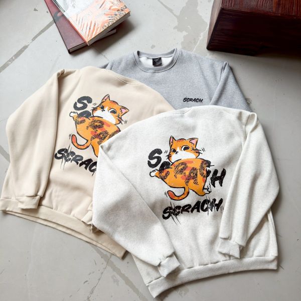 SCRACH插畫感貓咪刷毛大學Tee 