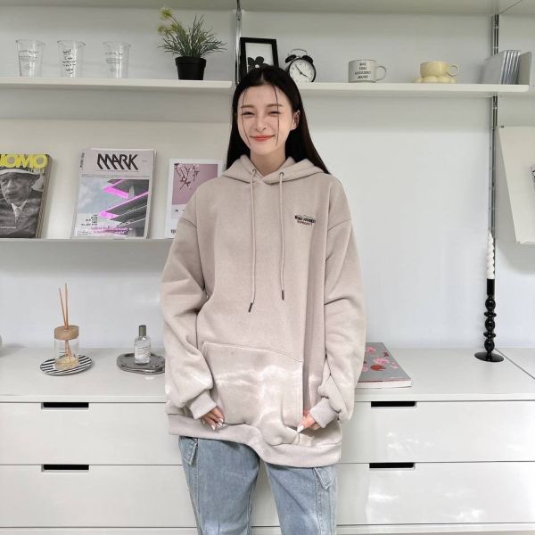 電繡露營七彩線條刷毛帽Tee 