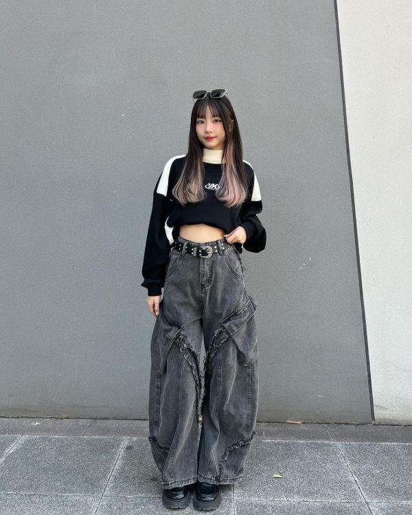 現貨【瘋搶炸裂神褲】抽鬚解構裂線彎刀褲 