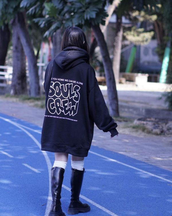 現貨【牛奶暖絨】簍空字母牛奶絨帽Tee 