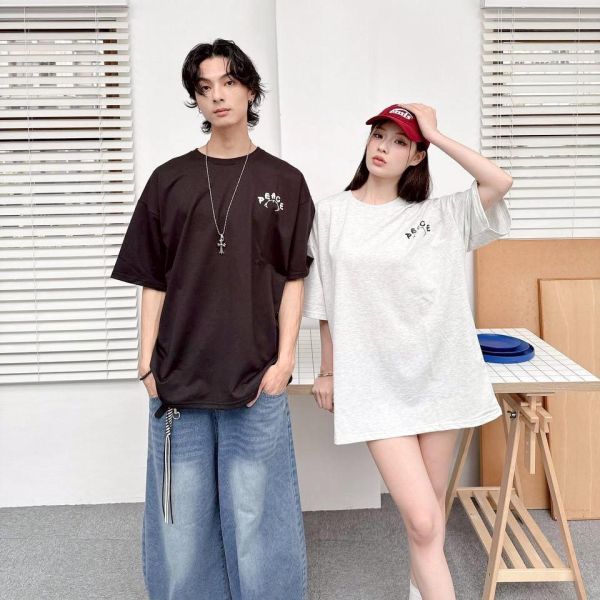 【現貨+預購】PEACE虎斑貓打坐短Tee 