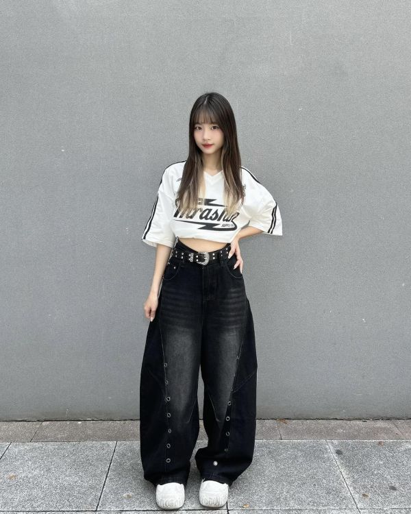 現貨【比例必殺技】金屬鏤空洞洞彎刀褲 