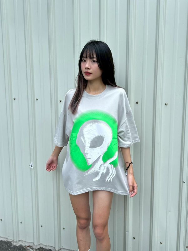 【現貨】宇宙外星人Tee 