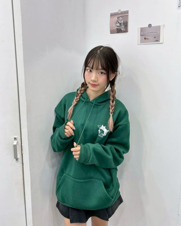 【現貨】紙箱貓咪刷毛帽Tee 