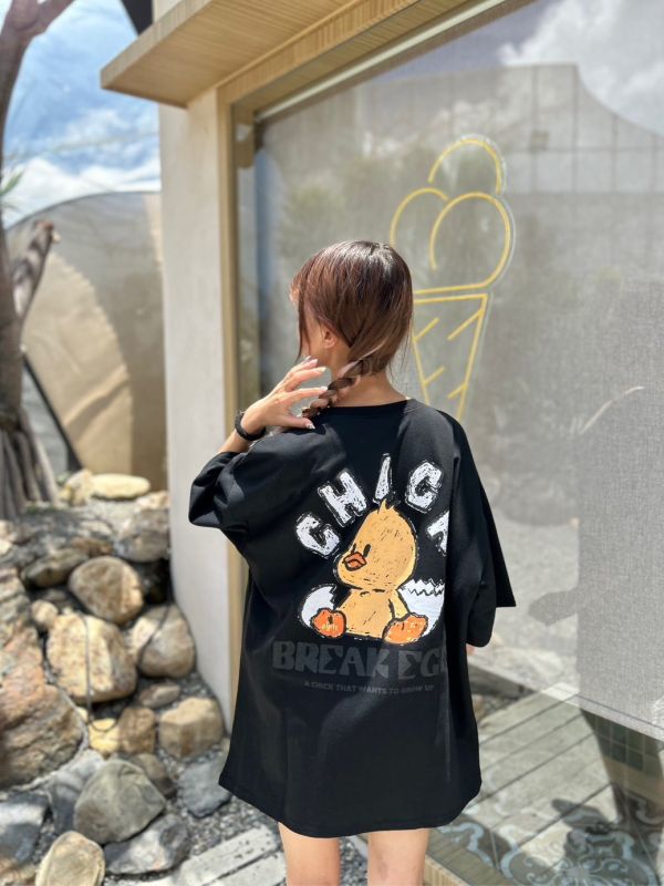 【現貨】CHICK蛋殼鴨塗鴉感Tee 