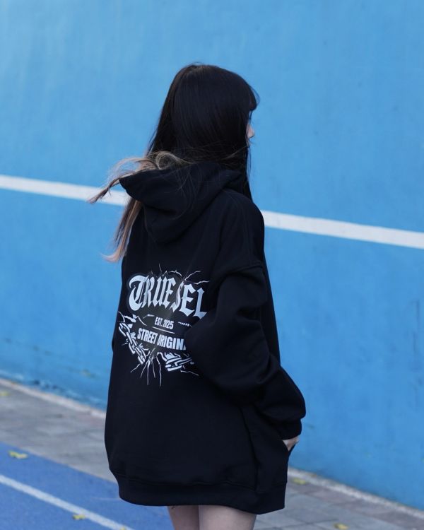 現貨【牛奶暖絨】STREET美式歌德鎖鏈牛奶絨帽Tee 