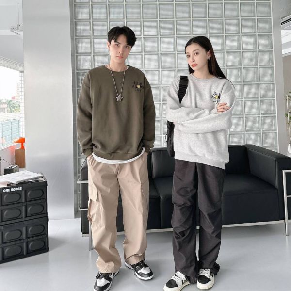 刺繡GOOD DAY笑臉刷毛大學Tee 