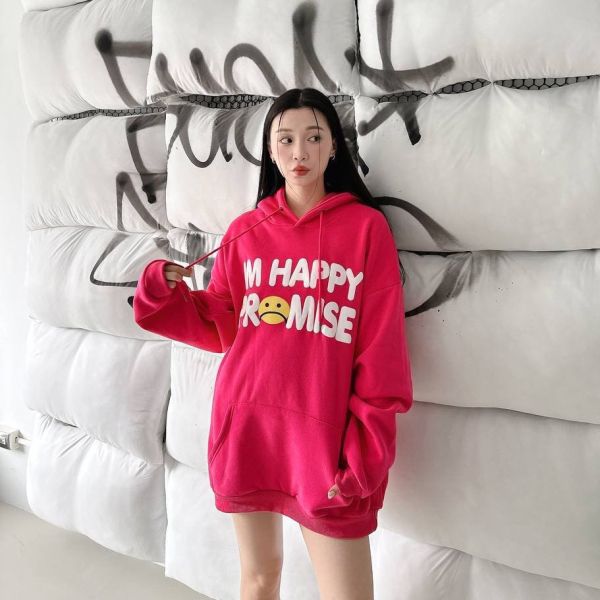 哭臉發泡英字刷毛帽Tee 