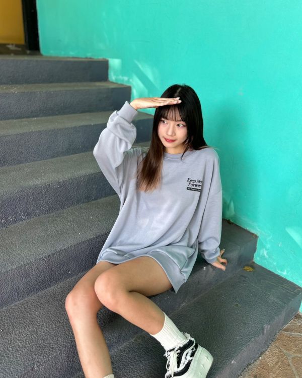 【現貨】美式草莓卡通大學Tee 