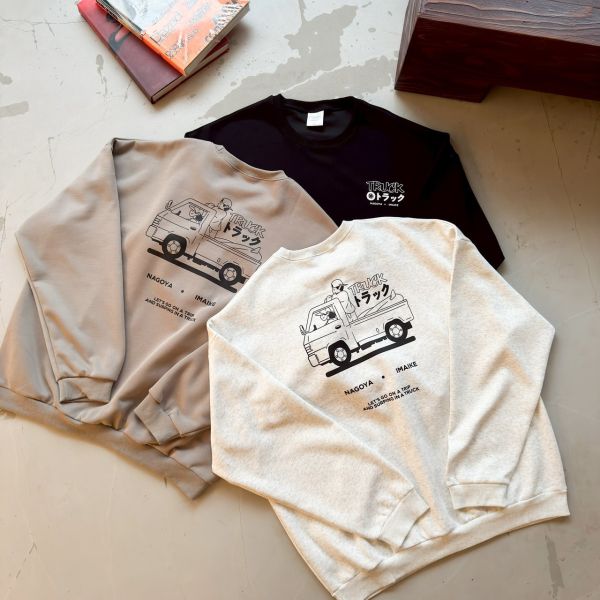 TRUCK日本皮卡印花大學Tee 