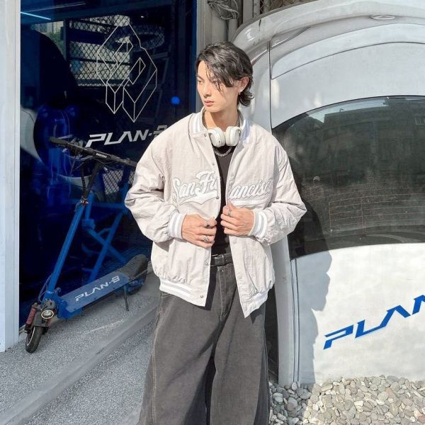 SanFrancisco肩章刺繡鋪棉棒球外套 