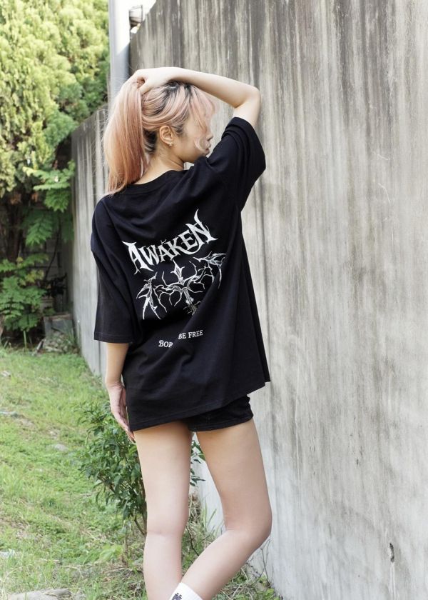 現貨【街頭覺醒】暗黑羽翼短Tee 