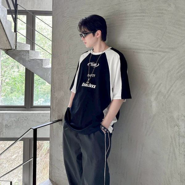 【現貨】TEAM美式撞色英字寬Tee 