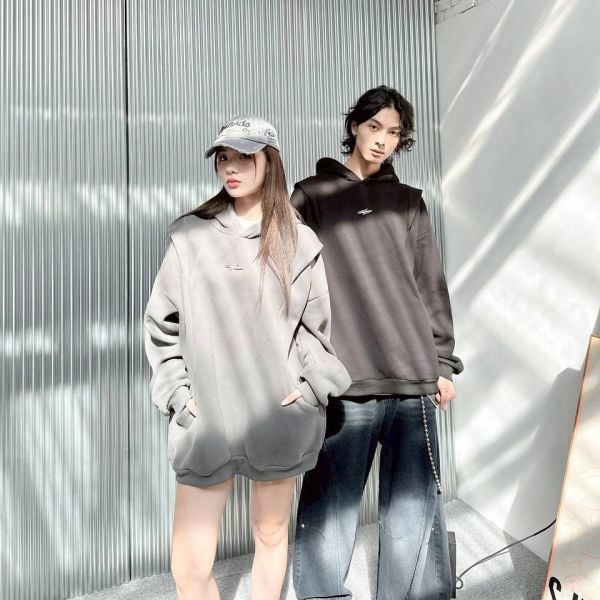 金屬感解構剪裁刷毛帽Tee 