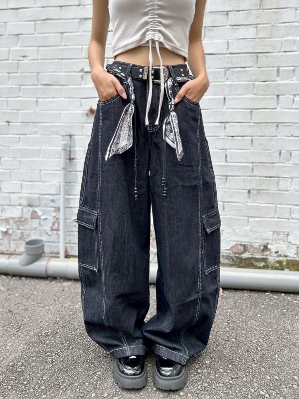 【現貨】附腰巾大口袋拼接繭型闊腿褲 