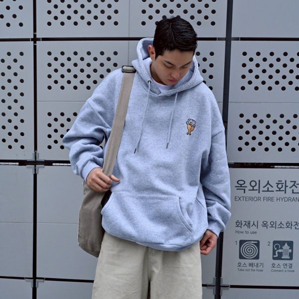 刺繡跳色愛心刷毛帽Tee 