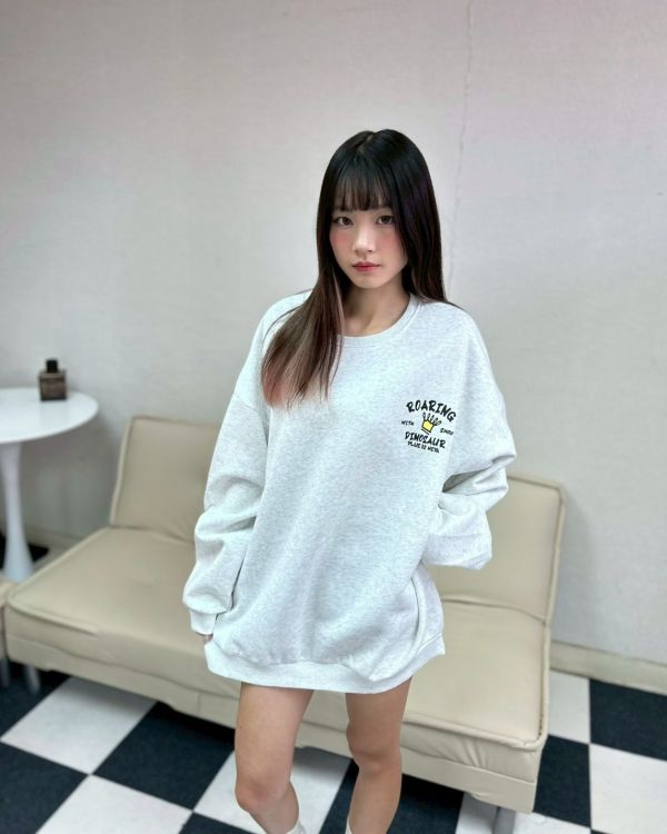 【現貨+預購】ROARING恐龍塗鴉大學Tee 